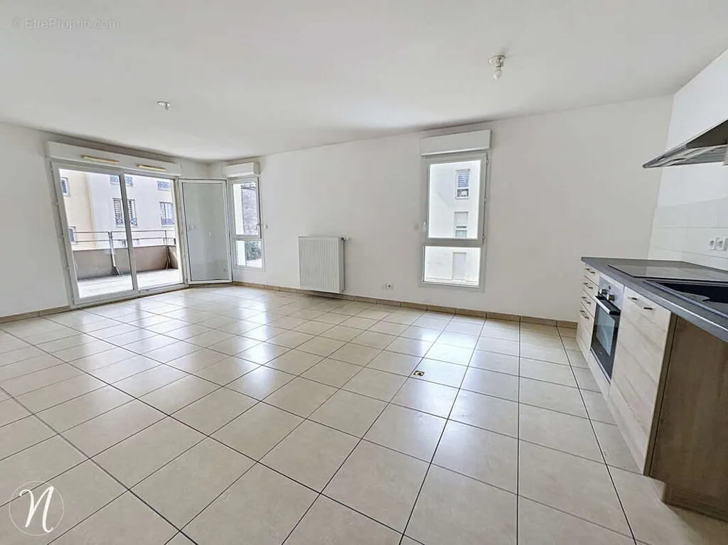 Cuisine - Appartement T3 avec Terrasse au Centre d'Oullins