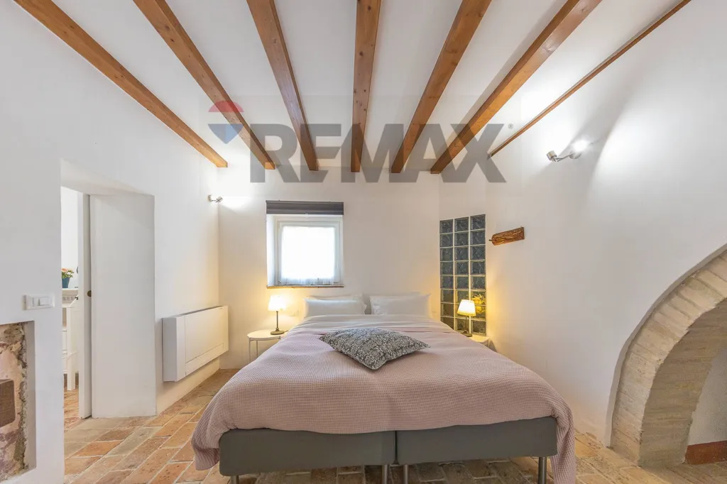 Chambres - Agriturismo with Pools in Magliano Sabina