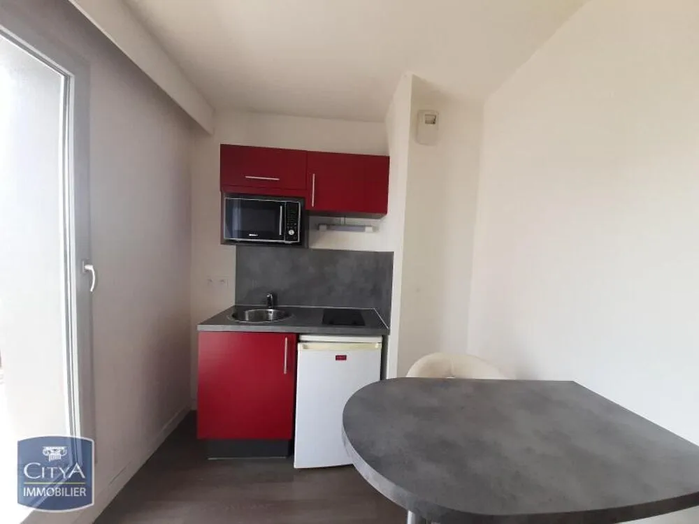 Köök - Modern Studio in Tours Centre