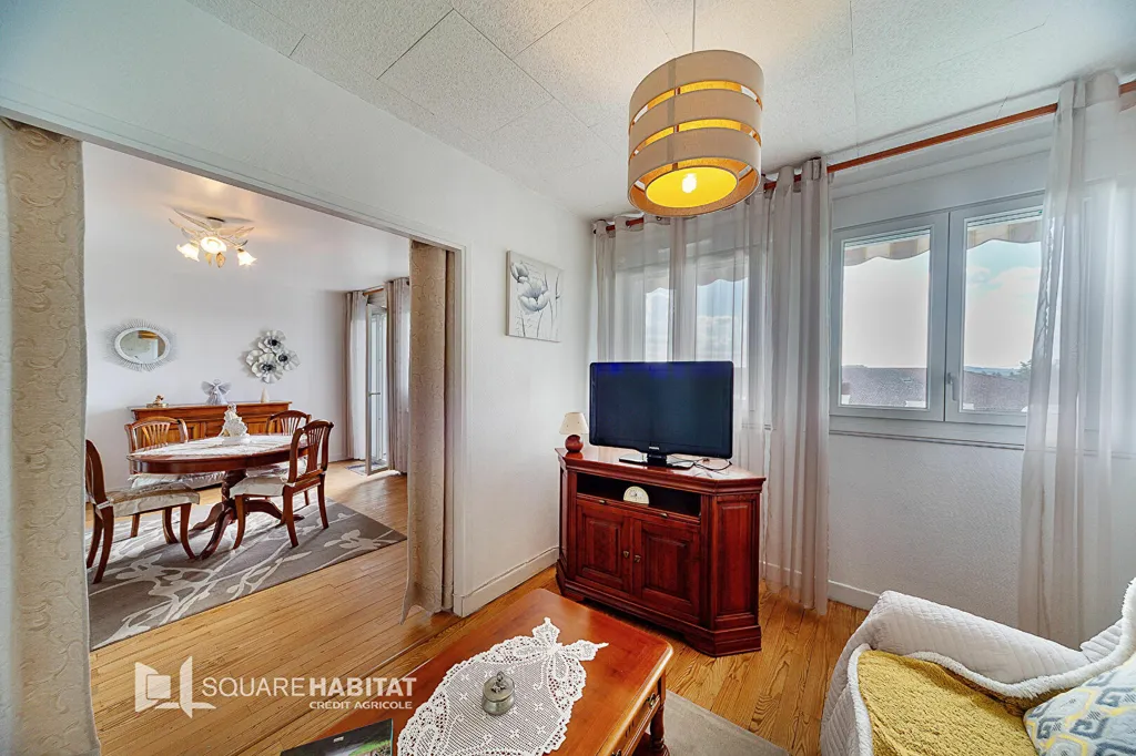 Séjour - Appartement 3 Pièces avec Terrasse à Auterive
