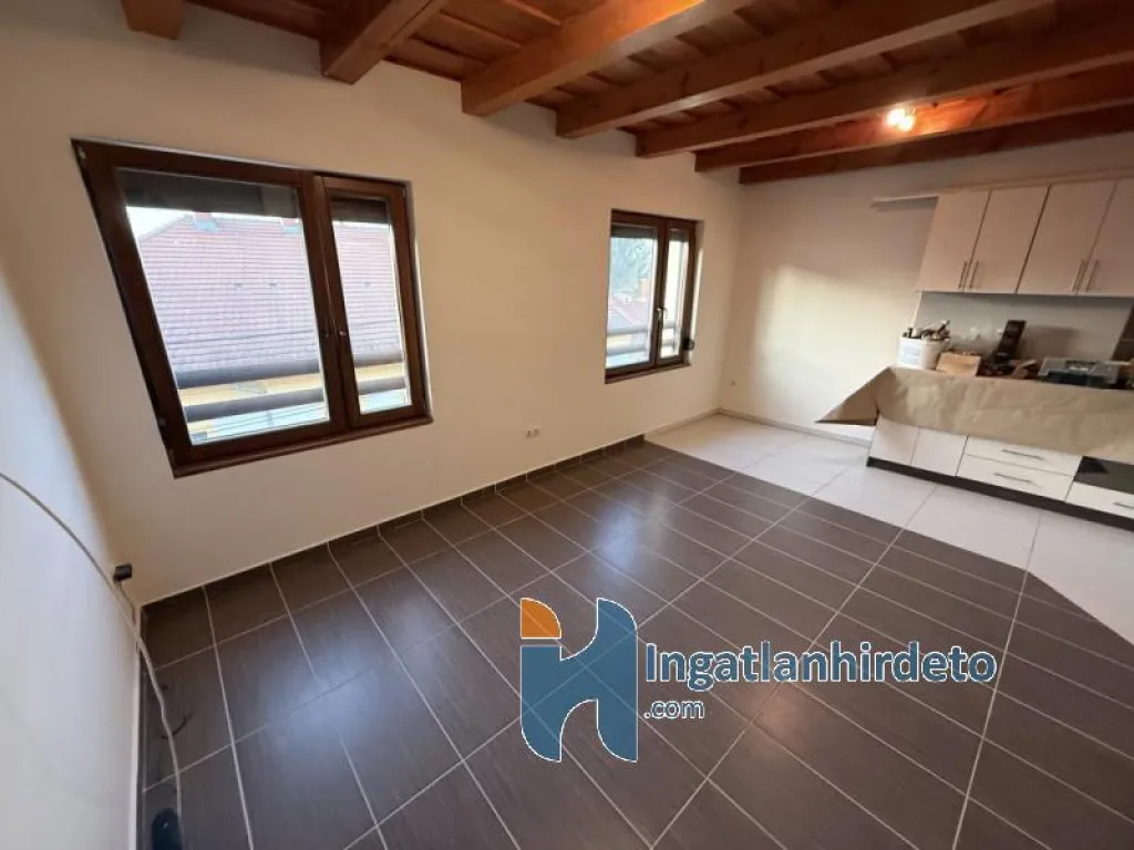 Cucina - Modern Apartment with Balcony in Zalaegerszeg