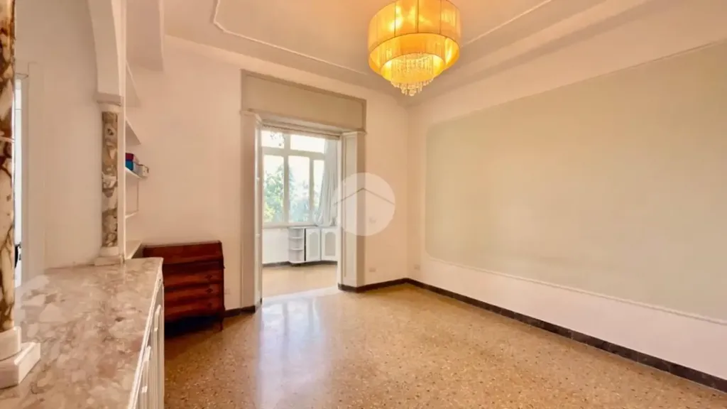 Rooms - Ristruttured Apartment with Balcony in Rome