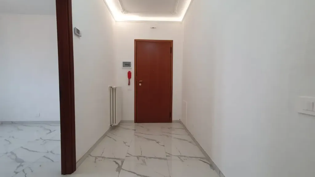 Entrée - Rustic-Style Apartment with Balcony in Mirandola