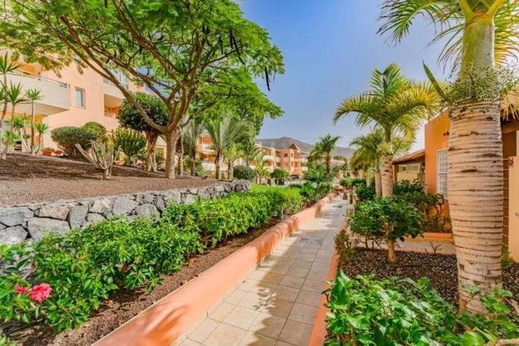 Aed - Contemporary Apartment with Ocean View in Costa Adeje