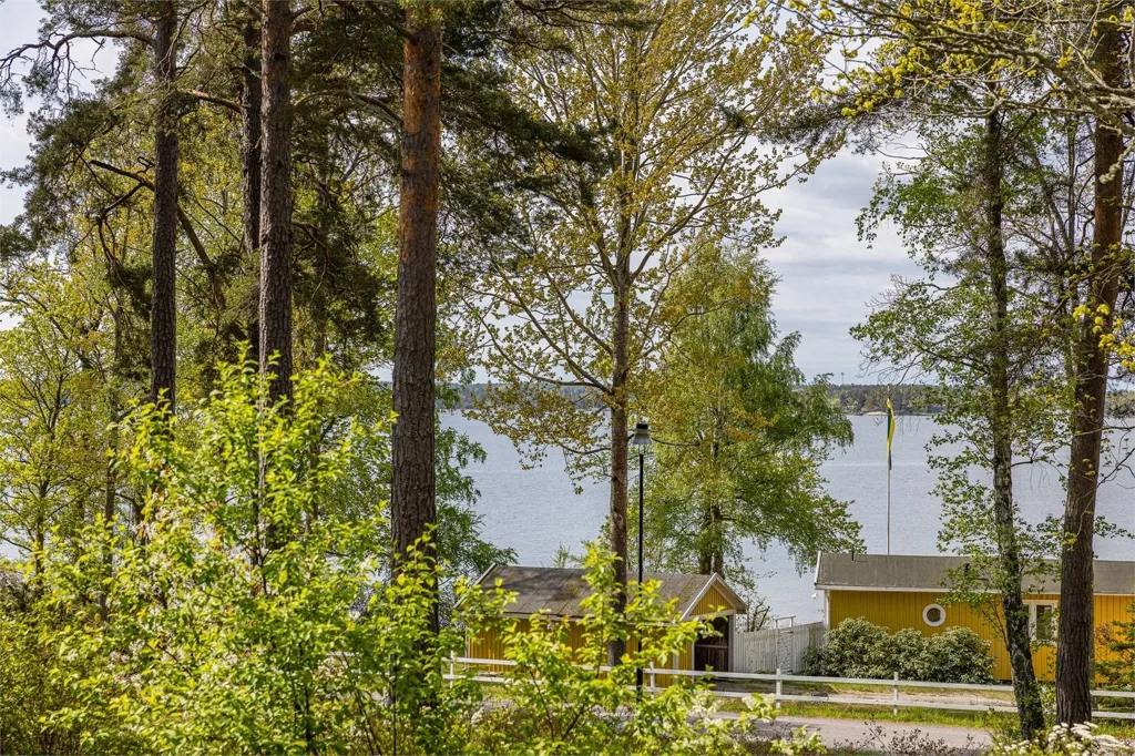 4-toaline maja asukohas Västerviks kommun
