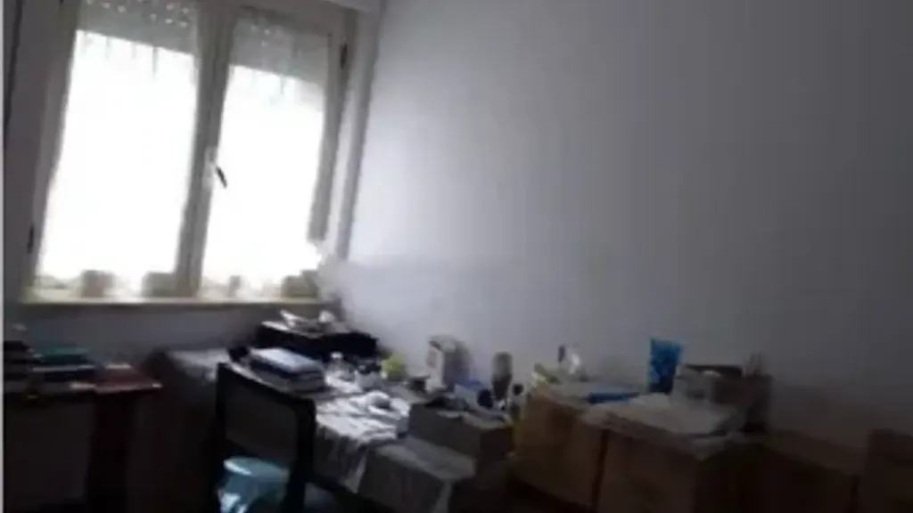 Office - Apartment with Garden in Amantea