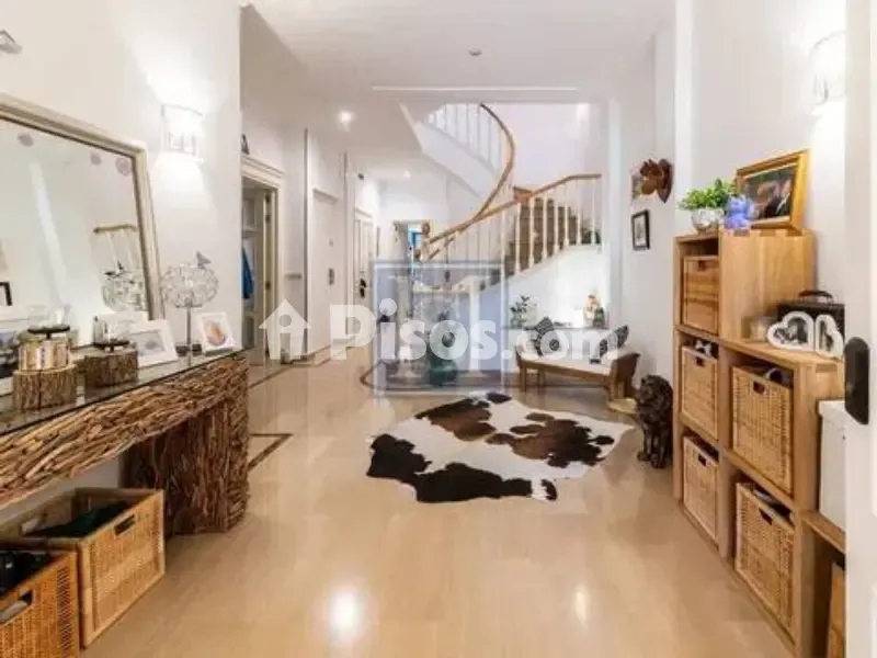 Esik - Fully Renovated Adosada with Pool in Piovera