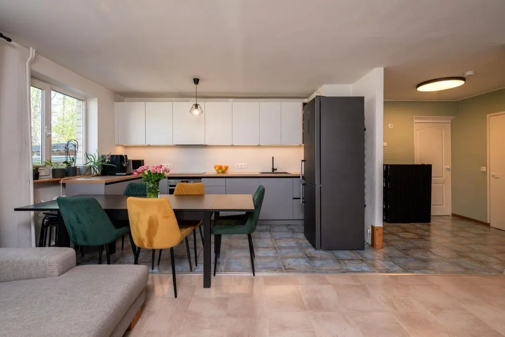 Salle à manger - Renovated Apartment with Stone Construction in Tõrvandi