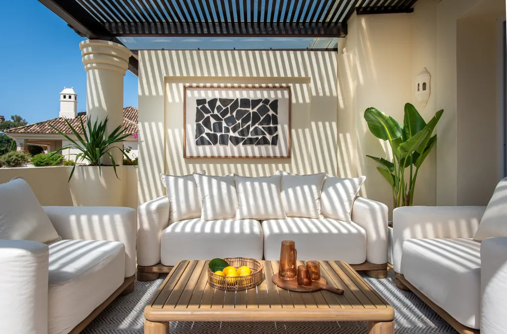 Terrass - Penthouse with Pool in Nueva Andalucía