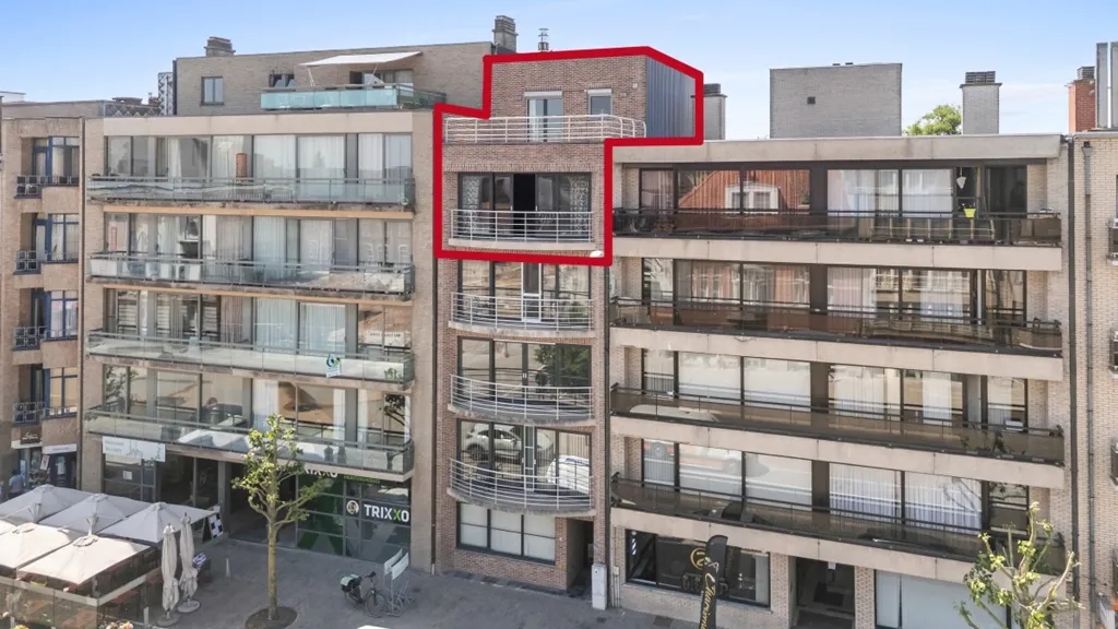 Extérieur - Duplex avec Vue sur la Place à Deinze