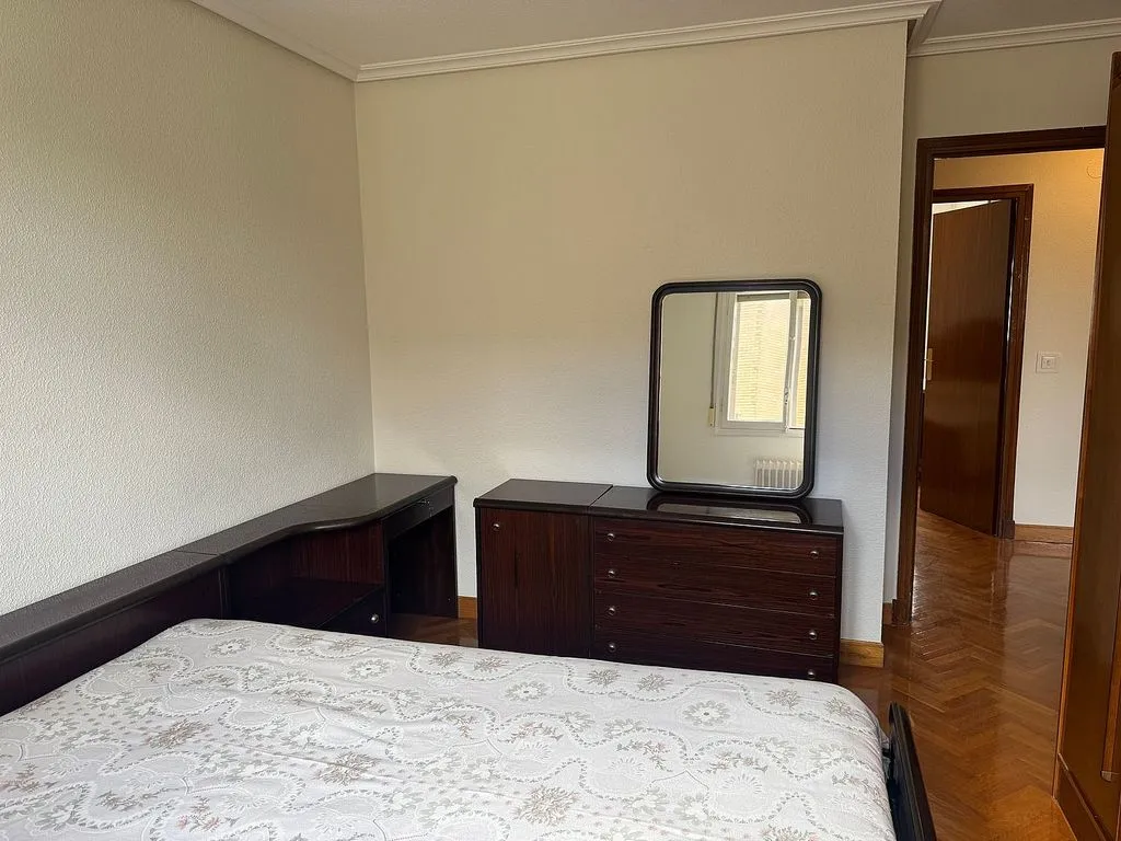 Magamistoad - Apartment with Balcony in Noáin