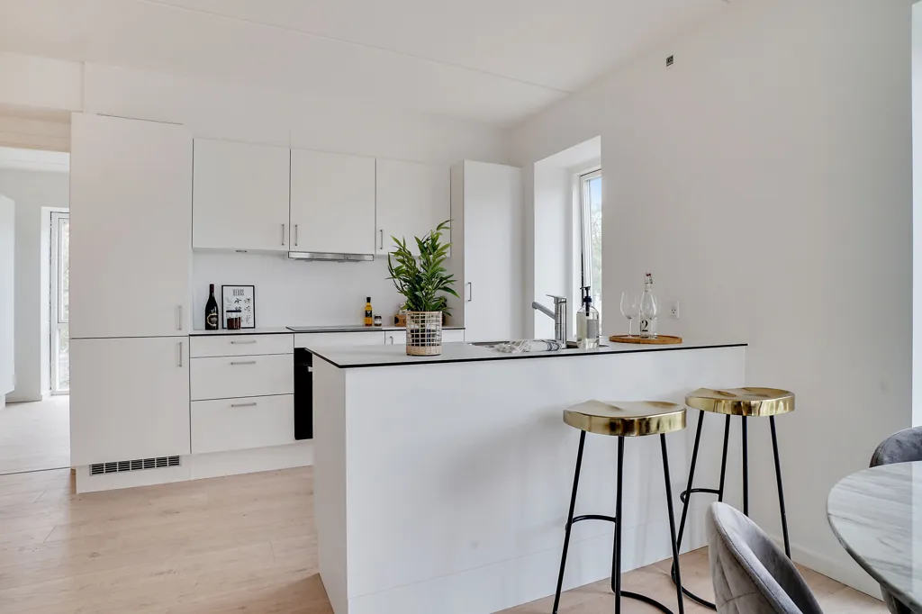 Cocina - Three-Room Apartment with Balcony in Frederikssund
