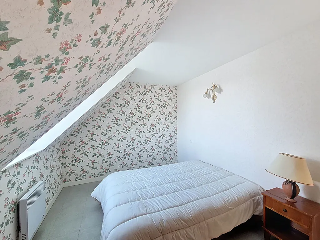 Chambres - Maison de 5 Pièces avec Jardin à Callac