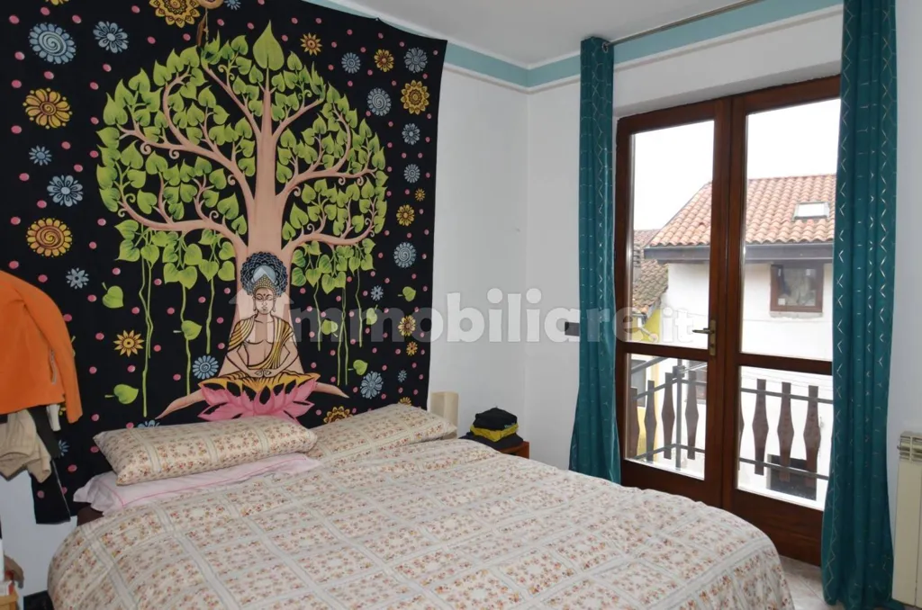Magamistoad - Terraced House with Private Terrace in Levone