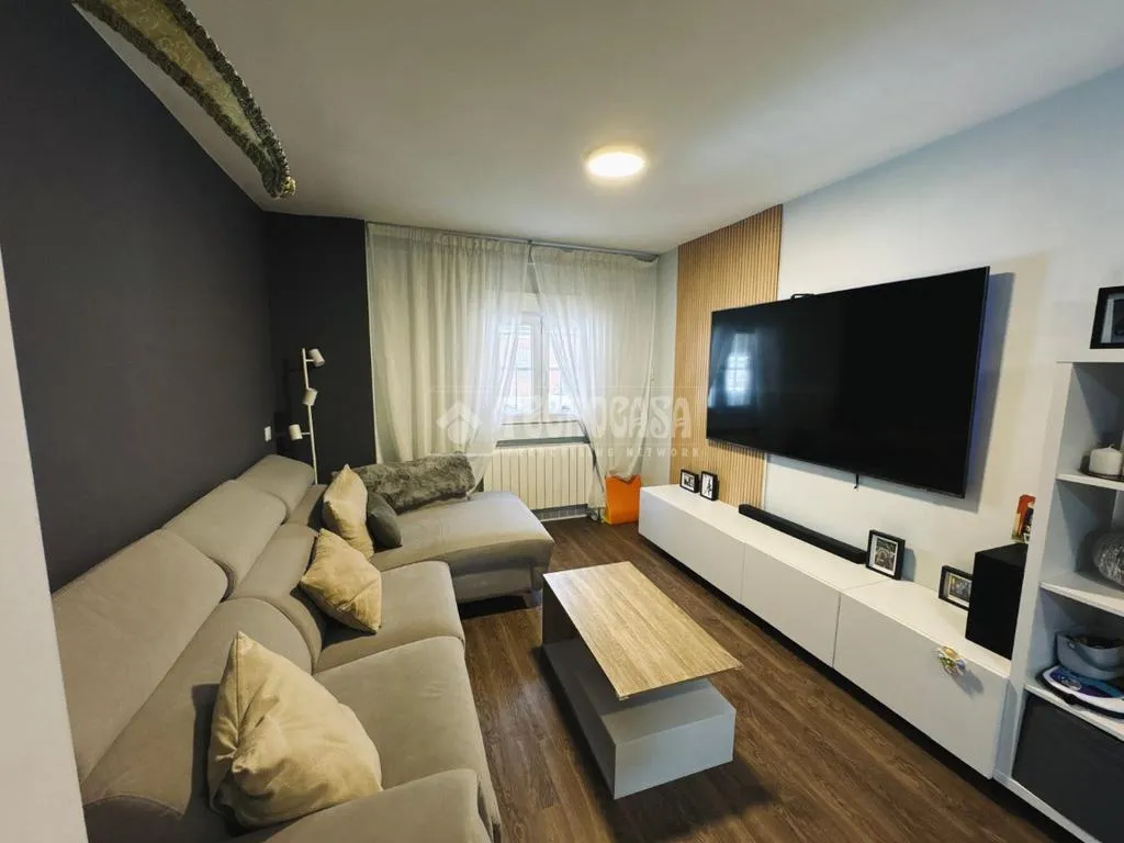 Elutuba - Modernised Flat with Balcony in Madrid Centre