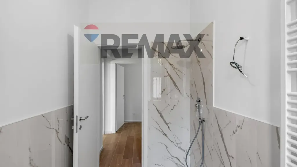 hallway_entrance