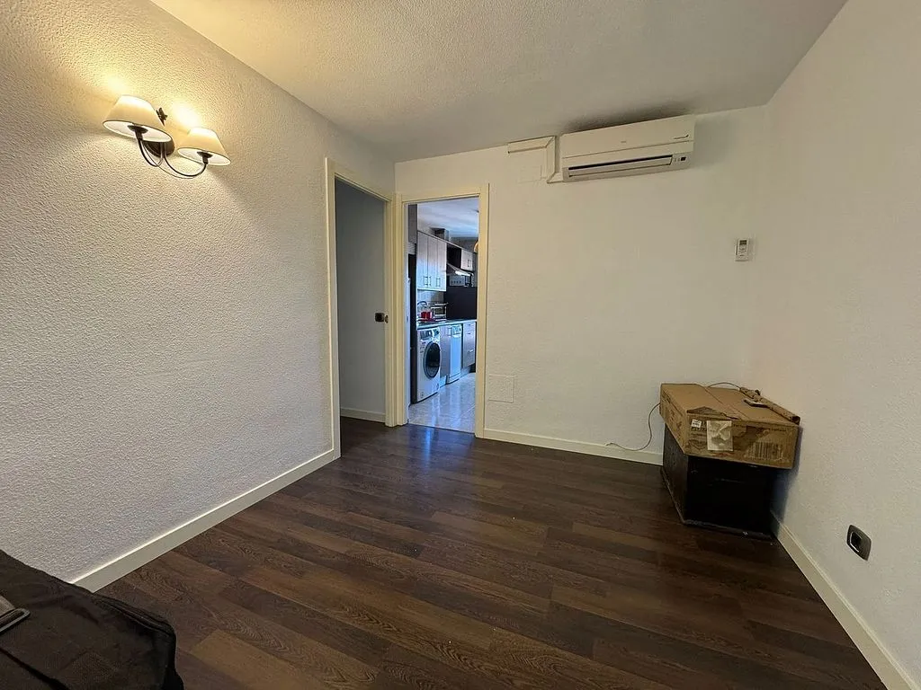 Pièces - Apartment with Terrace in Palomeras Sur Este