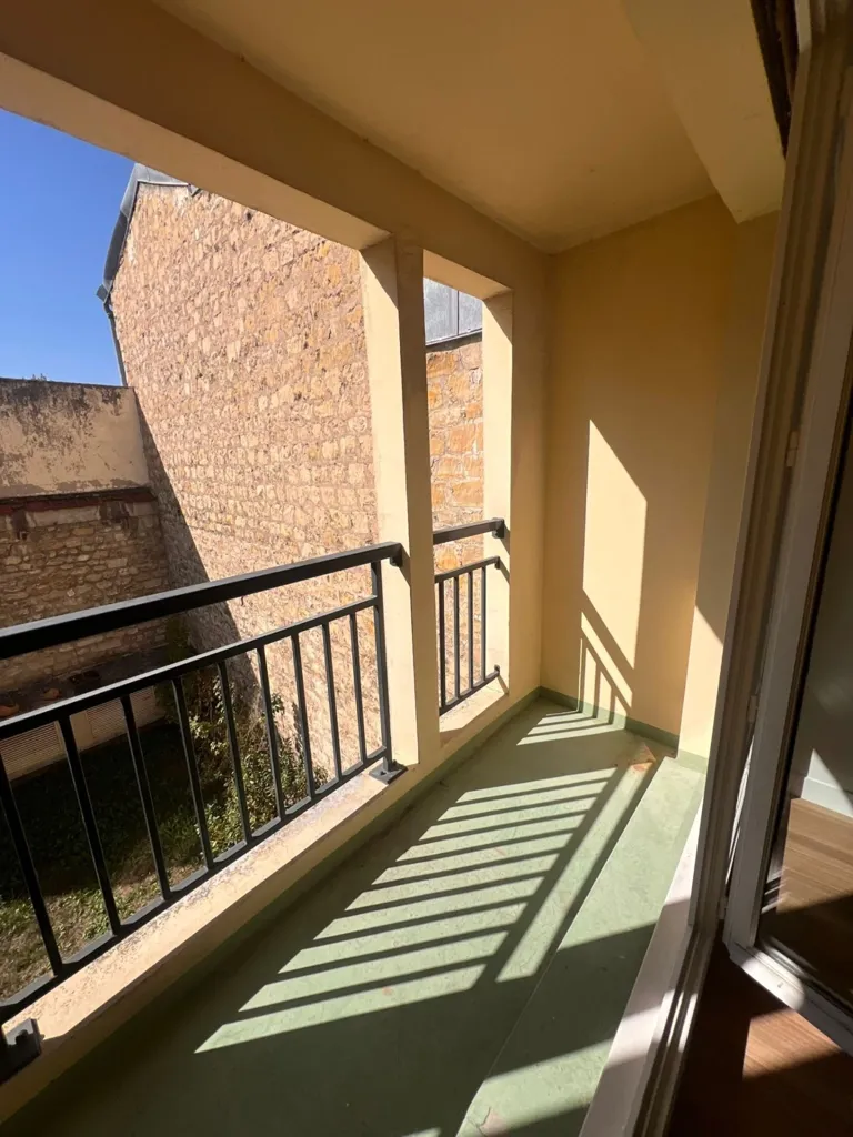 Balcon - Studio avec Balcon au Centre Historique de Pontoise