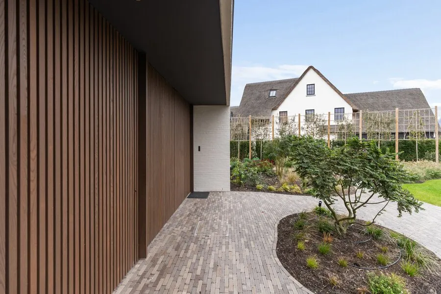 Jardin - Villa Nouvelle Construction avec Piscine à Knokke