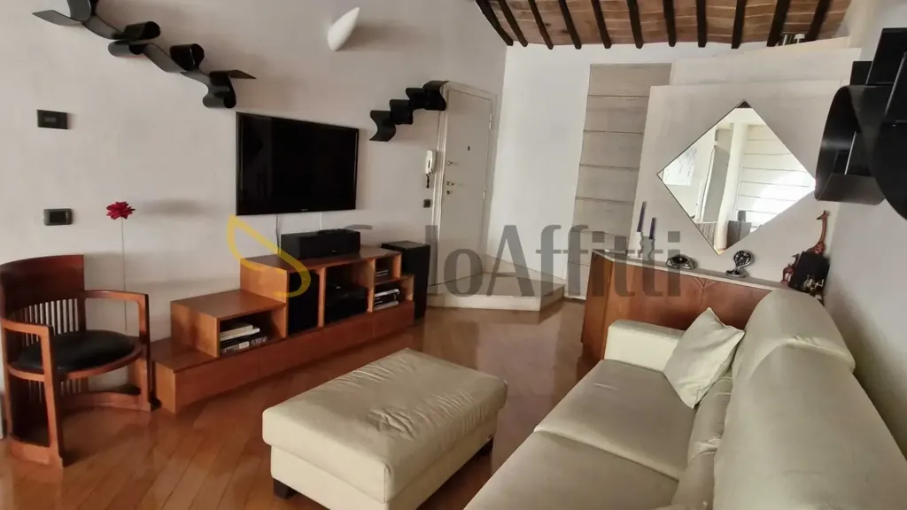 Elutuba - Armed Apartment in Siena's Historic Centre