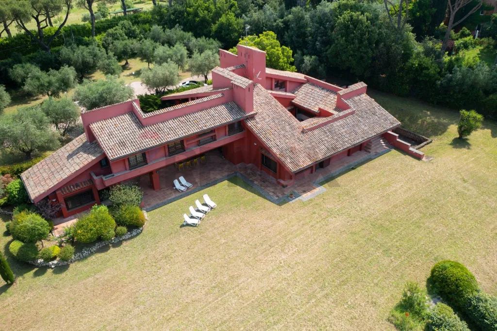 Õhuvaade - Villa with Mountain View in Parco di Veio