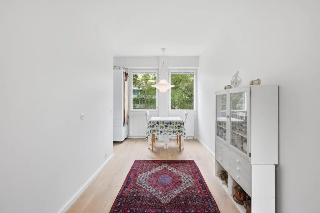 Söögituba - Apartment with Balcony in Tapiola