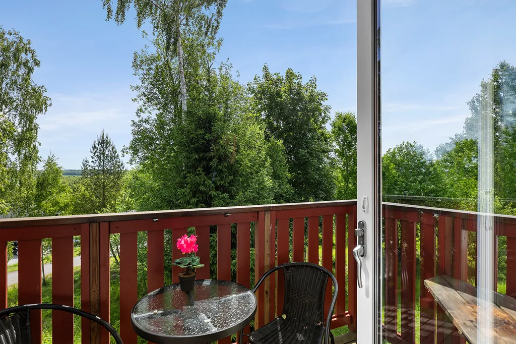 Balcone - Apartment with View in Central Kumla