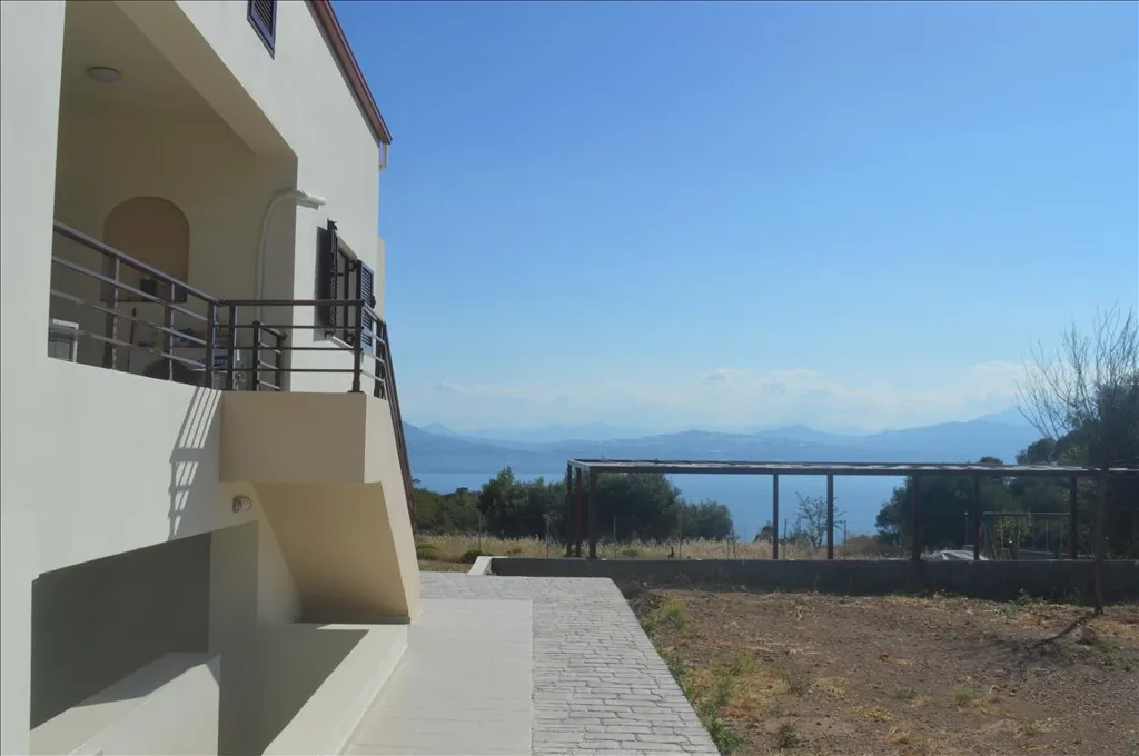 7-toaline maja asukohas Loutraki