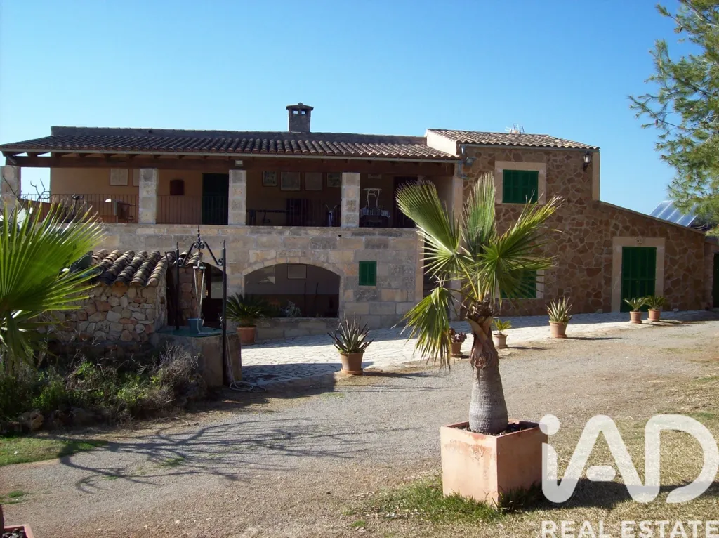 Välivaade - Renovated Guesthouse with Pool in Manacor