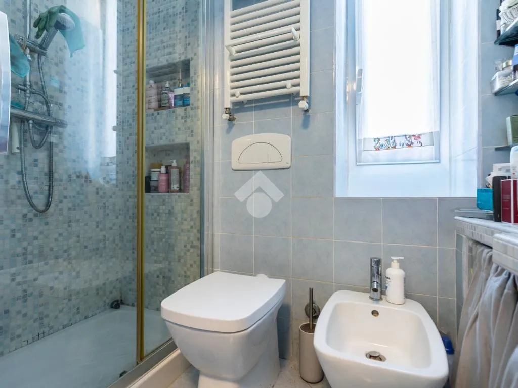 Vannitoad - Renovated 2-Bedroom in Pineta Sacchetti, Rome