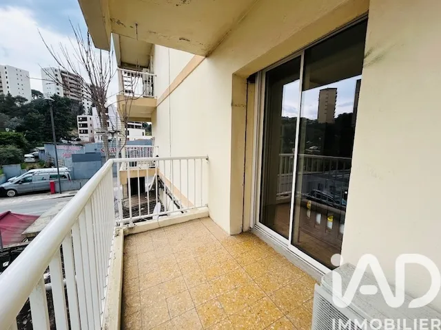 Rõdu - Renovated T2 with Terraces in Ajaccio