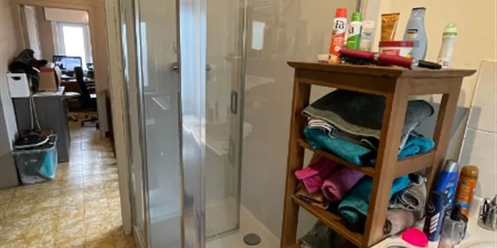 Salles de bain - Appartement au Calme avec Jardin à Rollegem