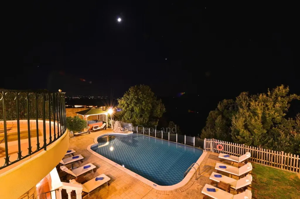 Bassein - Beachfront Villa with Private Beach in Corfu