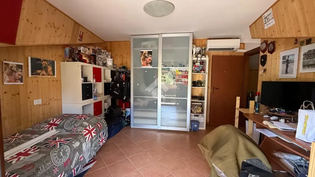Chambres - Villa with Pool in Capena, Via Tiberina