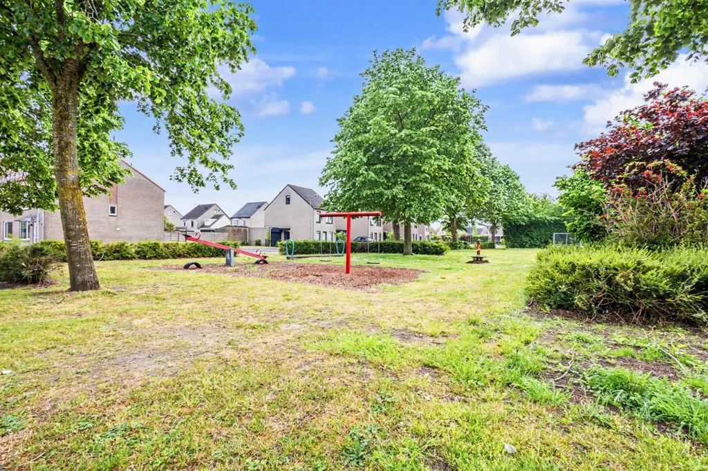 Jardin - Detached House with Garden in Sint Jansteen
