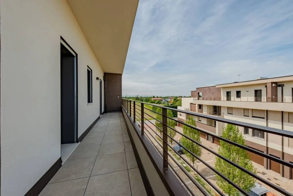 Rõdu - Luxury Penthouse with Terraces in Spinea