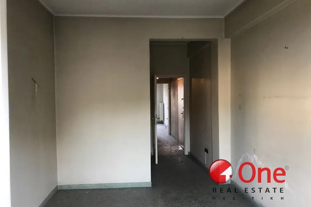 Hallway - Bright 1-Bed Apartment with View in Athens