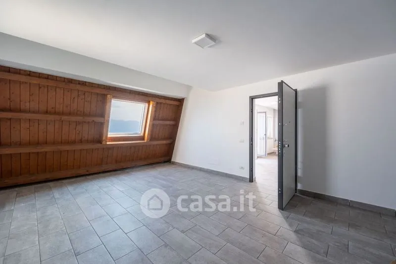 Toad - Modern Villa with Lake View in Pollino