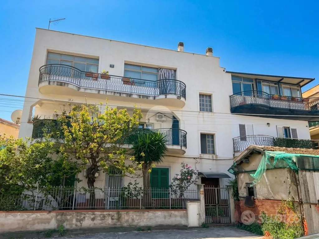 Välivaade - Multilocale with Sea View in Palermo