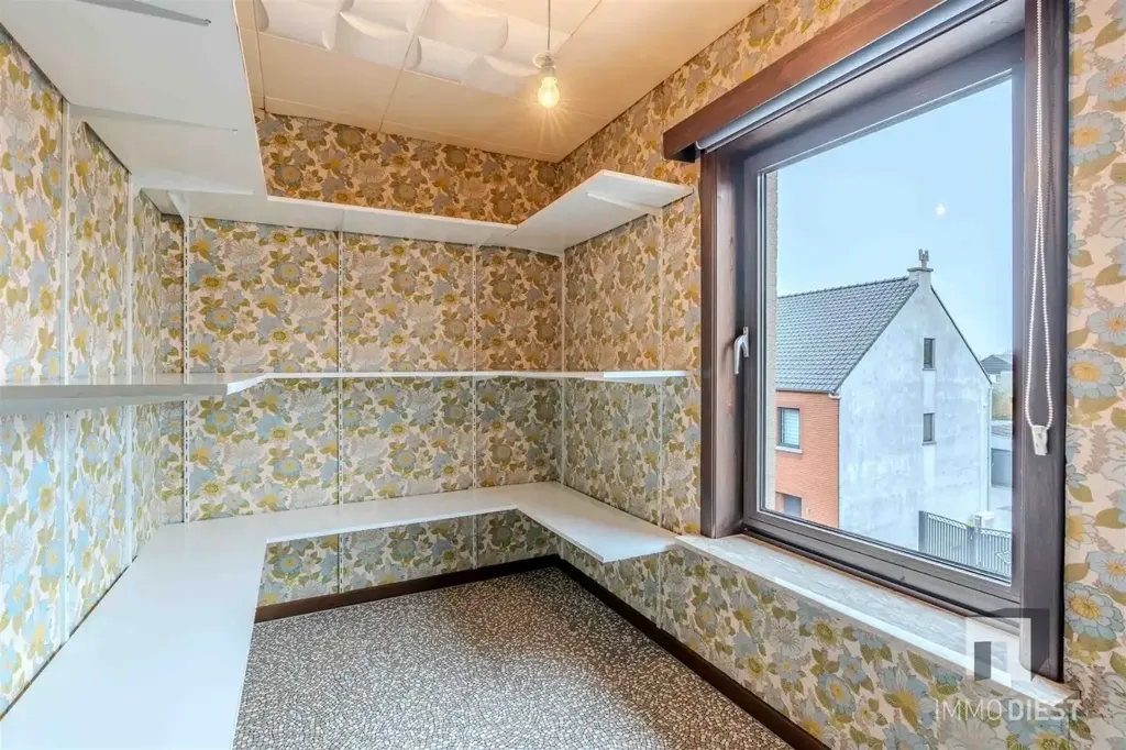 other_room