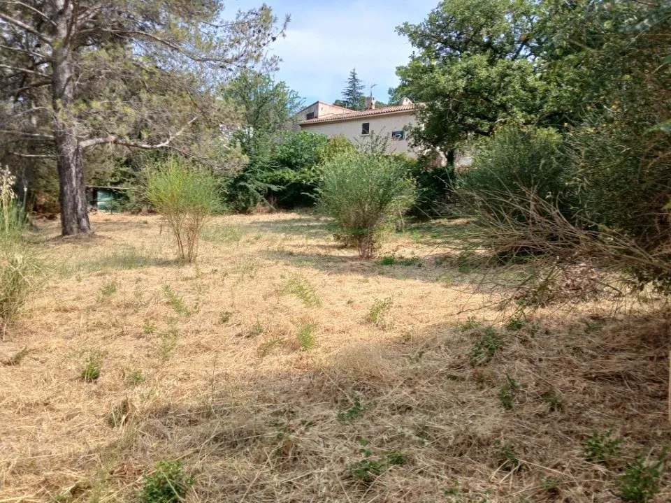 Jardin - Maison à Construire avec Jardin à Trets