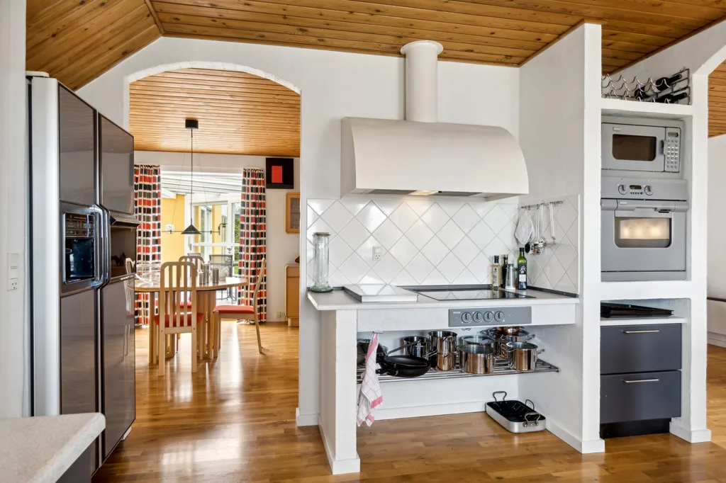 Cuisine - Villa with Sea View in Bønnerup Strand