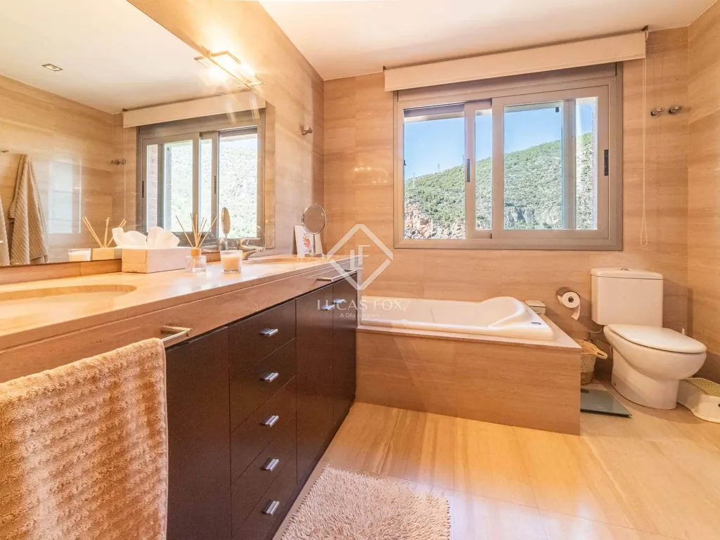 Salles de bain - Villa with Sea and Port Views in Sitges