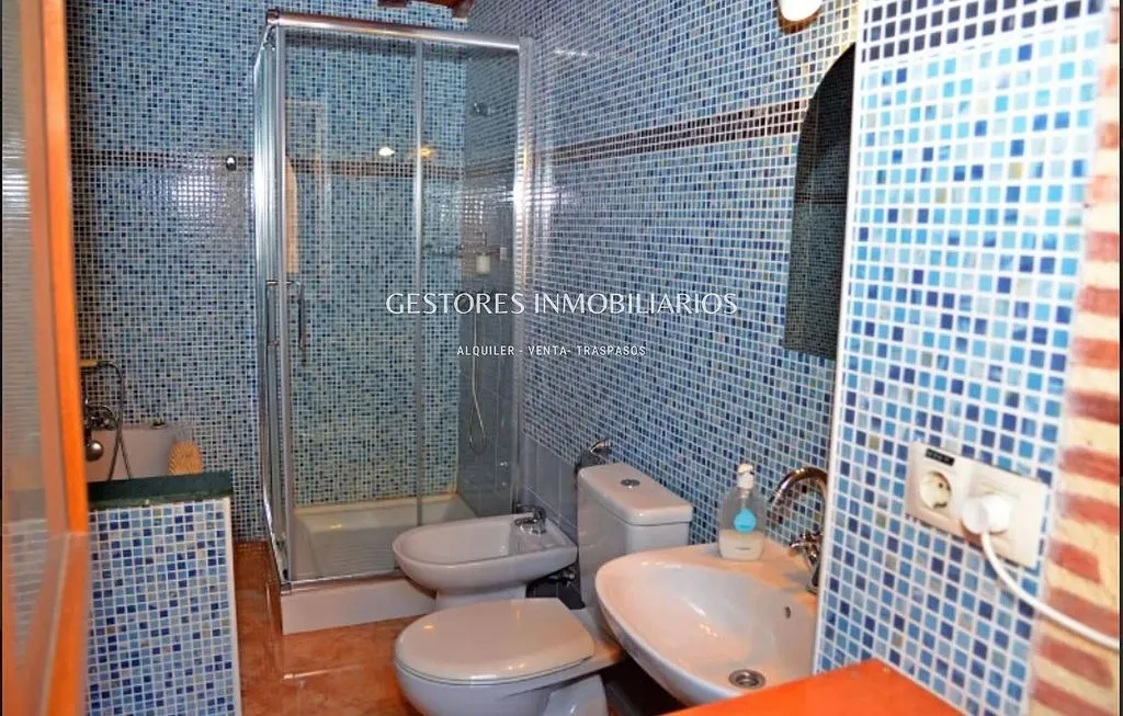 Bathrooms - Rural House with Pool in Palomar