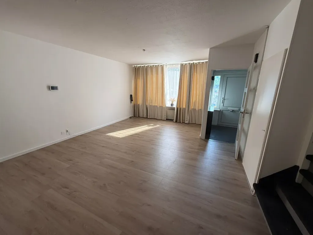 Séjour - Modern Ternhouse with Garden in Eindhoven