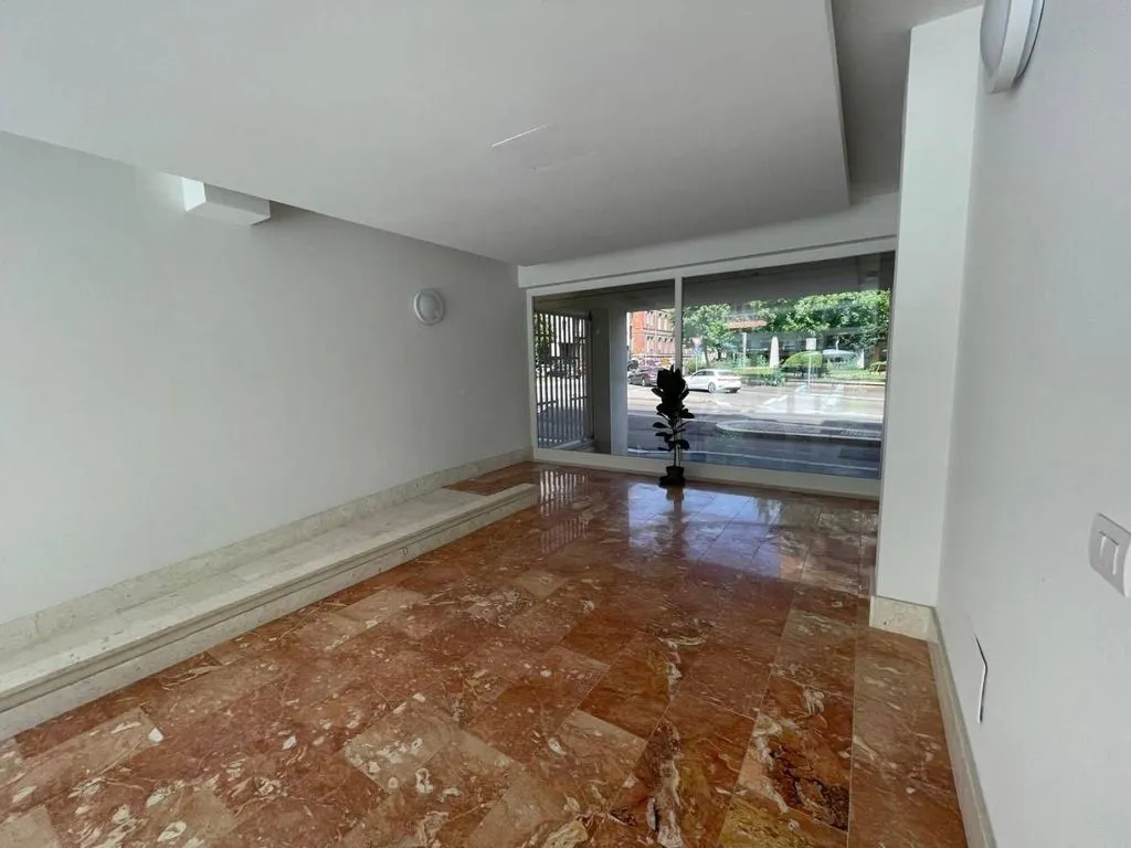 Entrée - Luxury Apartment with Tech Features in Legnano