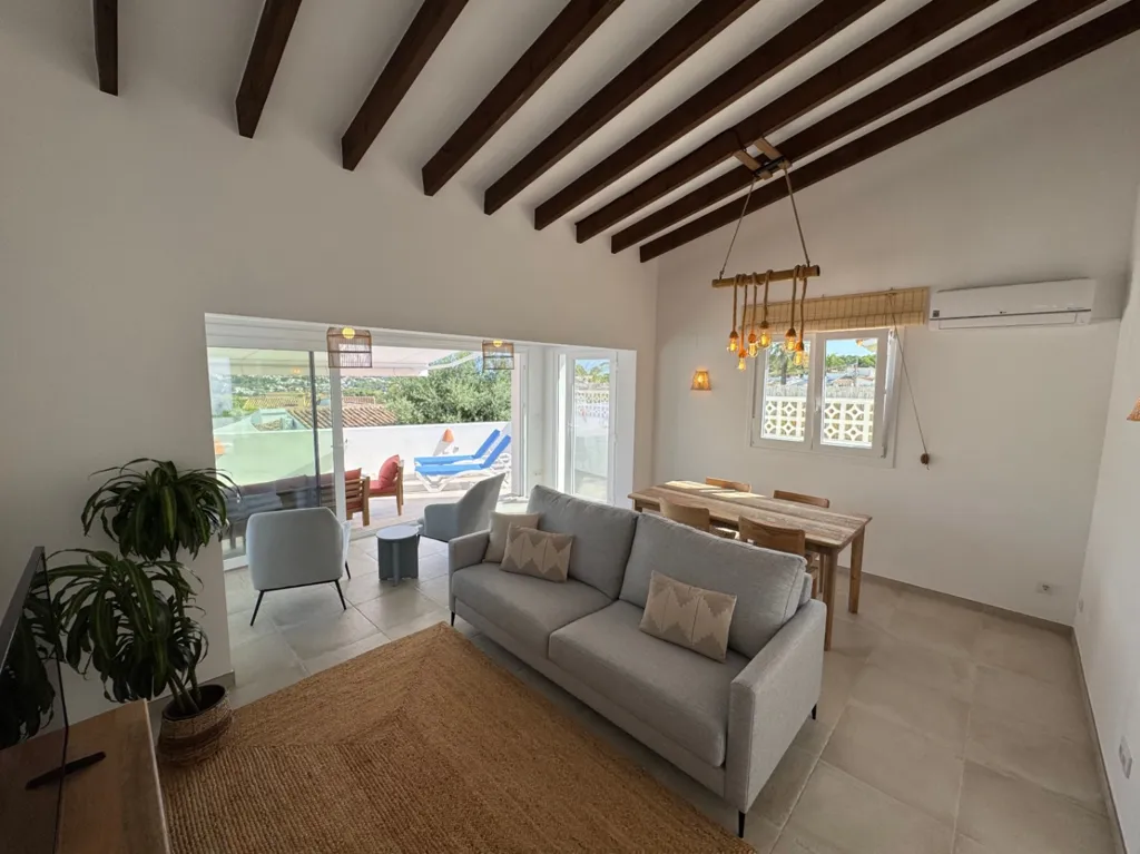 Elutuba - Renovated Villa with Sea View in Moraira