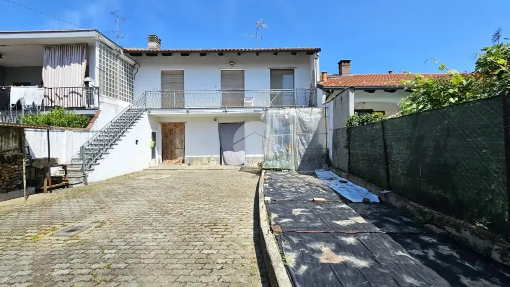 Esterno - Casa indipendente con cortile a Torrazza Piemonte