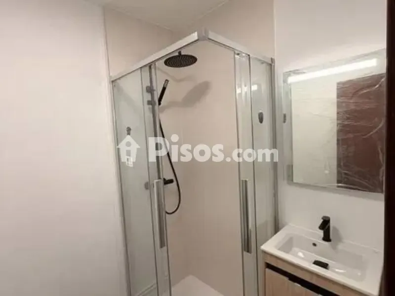 Vannitoad - Student Flat with Terrace in Portanova