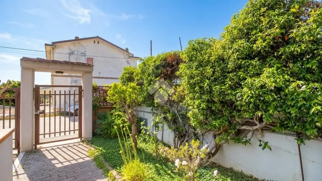 Jardin - Terraced Villa with Private Garden in Fermo